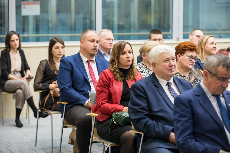 Wręczenie umów PROW, fot. Andrzej Goiński/UMWKP