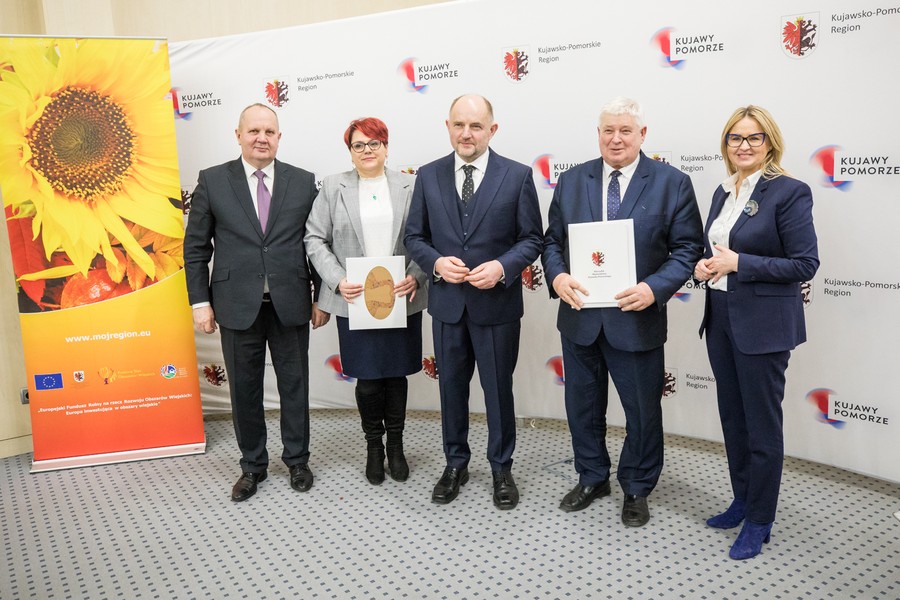 Wręczenie umów PROW, fot. Andrzej Goiński/UMWKP