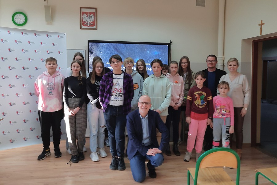 Uczestnicy prelekcji Niebo Kopernika