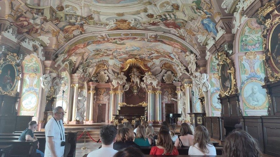 Zwiedzanie Auli Leopoldina Autor zdjęcia K. Niedzwiec