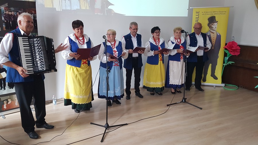 Gość specjalny Kwiaty jesieni z Dobrcza, fot. KPCEN Bydgoszcz