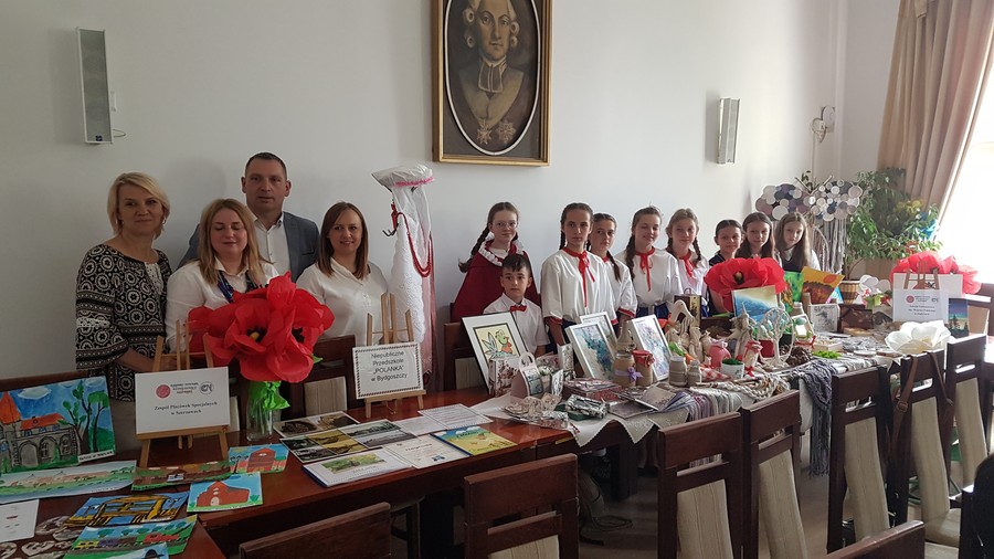 Reprezentacja Szkoły Podstawowej w Dąbrowie, fot. KPCEN Bydgoszcz