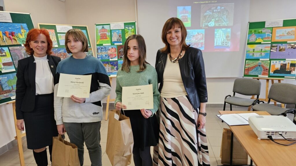 Laureaci I miejsca w kategorii kl. IV-VIII SP