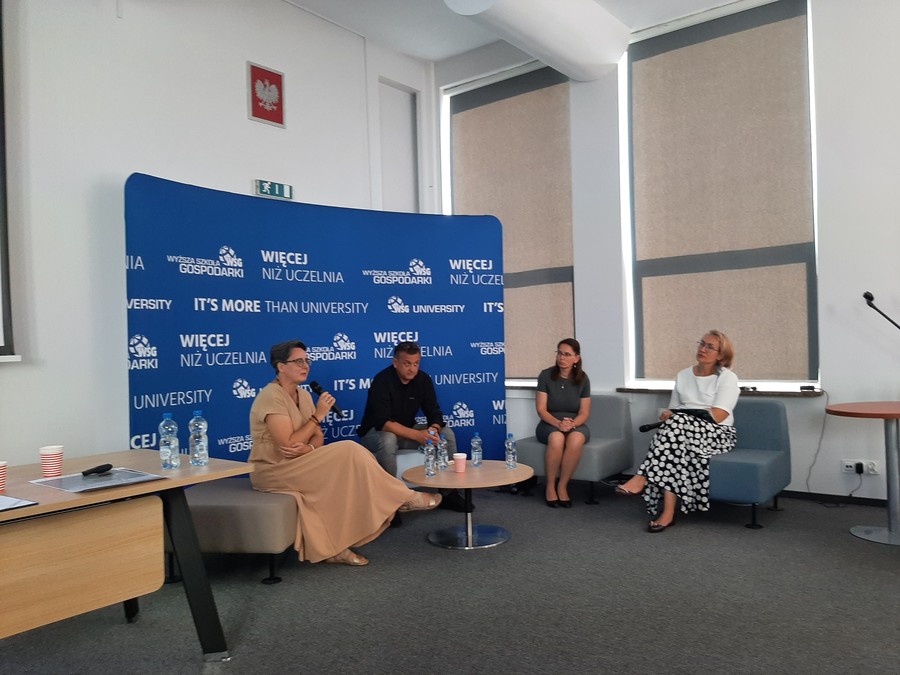 Konferencja „Jak pomagać dziecku z diagnozą FASD” fot. Biuro Wsparcia Rodziny, Przeciwdziałania Przemocy i Uzależnieniom