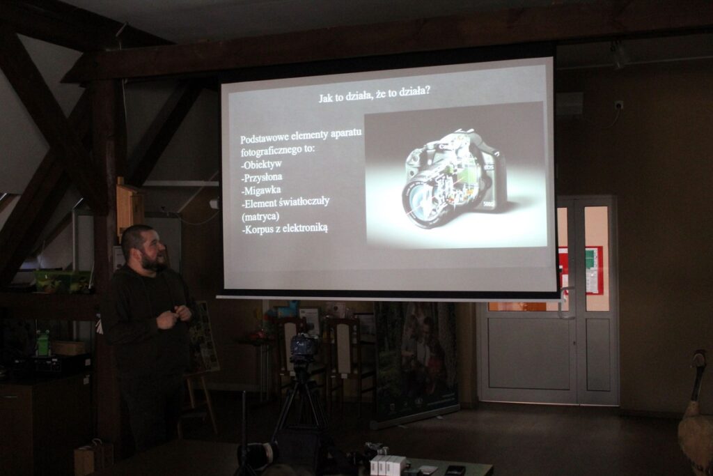 Poznajemy budowę aparatu, fot. Piotr Czajkowski