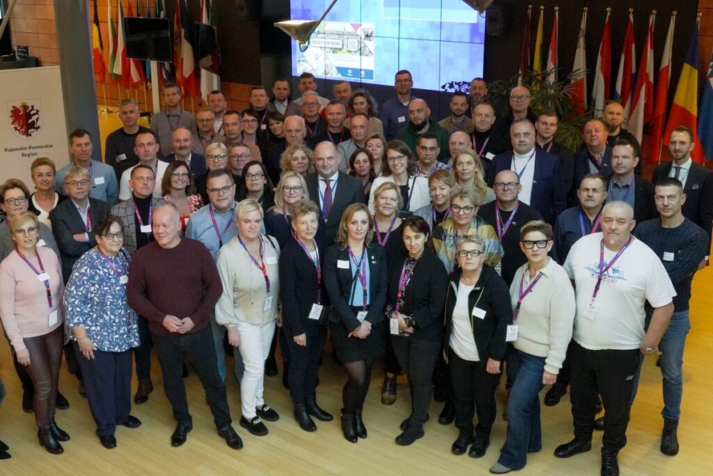 Członkowie Korpusu Radnych w siedzibie Komitetu Regionów, fot. Mieszko Matusiak/UMWKP