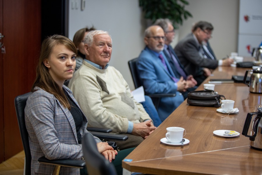 Bransoletki życia – spotkanie kierownictwa ROPS z przedstawicielami organizacji kombatanckich, fot. Mikołaj Kuras dla UMWKP