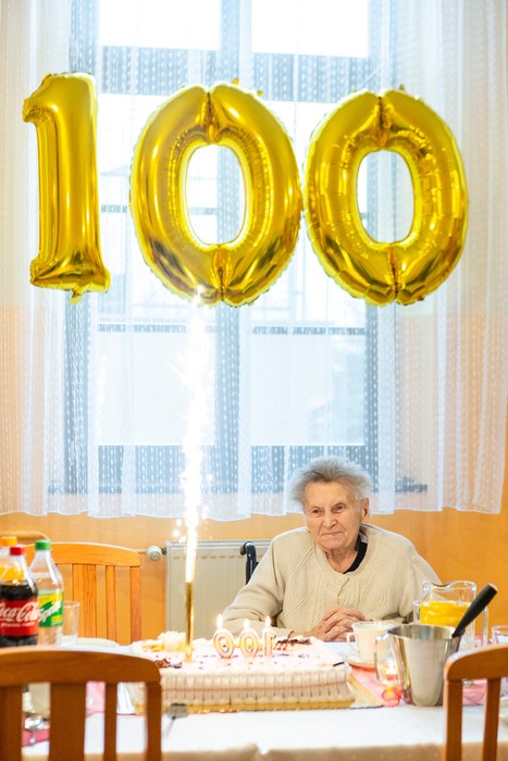 Setne urodziny Zofii Kujaczyńskiej, fot. Szymon Zdziebło/tarantoga.pl dla UMWKP