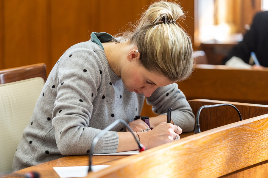 Dyktando w Urzędzie Marszałkowskim, 16 lutego 2023, fot. Szymon Zdziebło/tarantoga.pl dla UMWKP