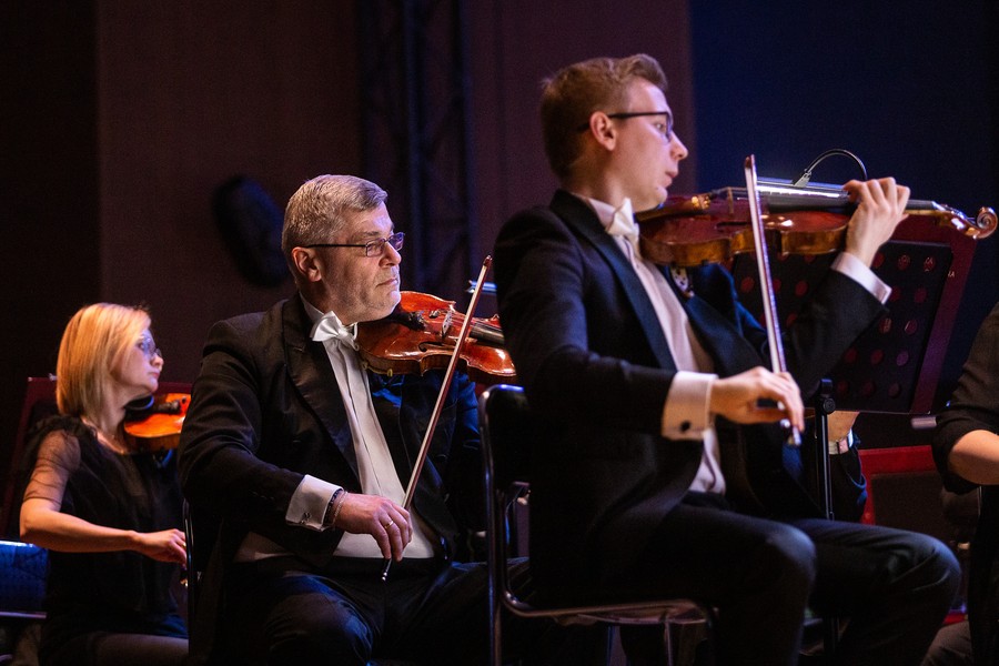 Koncert TOS z okazji 550. Rocznicy urodzin Mikołaja Kopernika, fot. Szymon Zdziebło/tarantoga.pl dla UMWKP