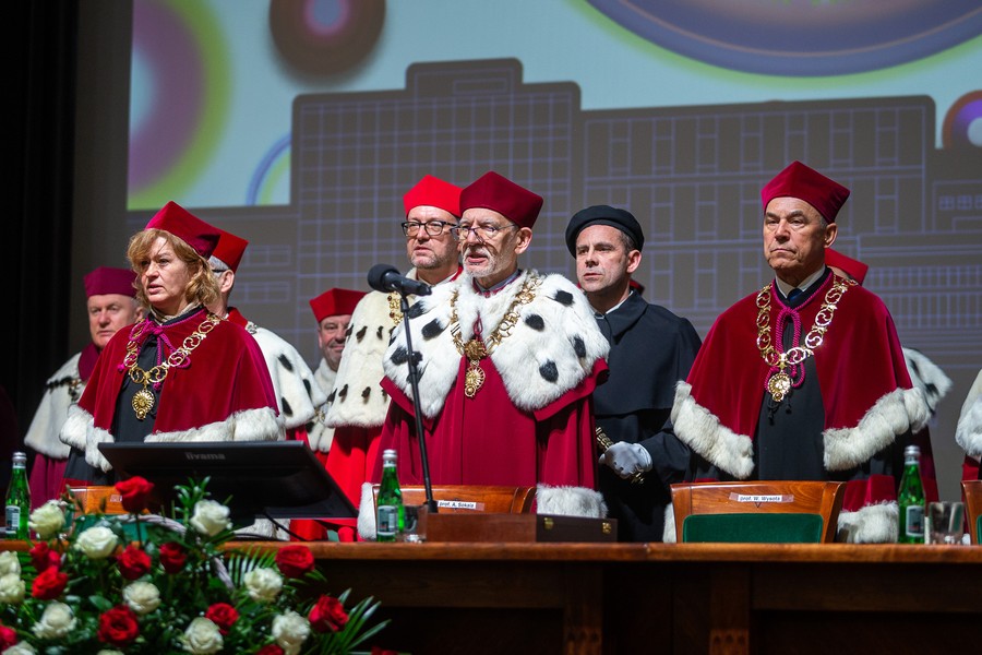 Otwarcie Światowego Kongresu Kopernikańskiego, fot. Szymon Zdziebło/tarantoga dla UMWKP