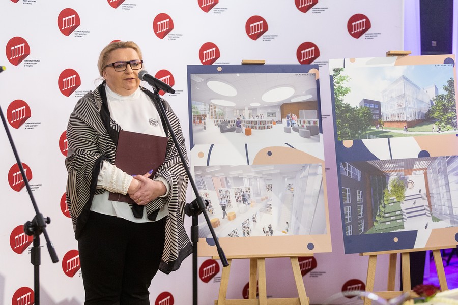 Spotkanie przed spektaklem Kręci się, fot. Szymon Zdziebło/tarantoga.pl dla UMWKP