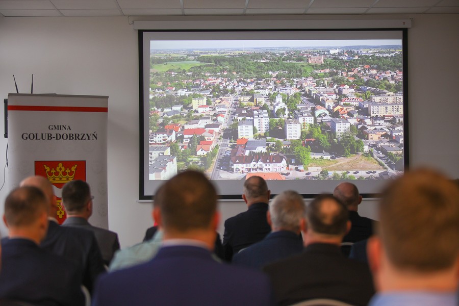 Otwarcie inkubatora przedsiębiorczości w Sokołowie, fot. Mikołaj Kuras dla UMWKP