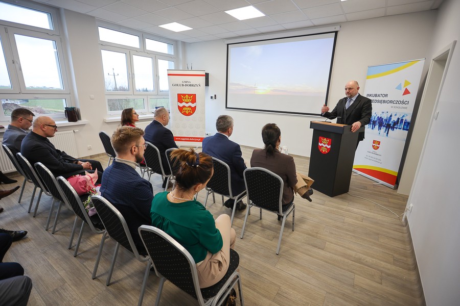 Otwarcie inkubatora przedsiębiorczości w Sokołowie, fot. Mikołaj Kuras dla UMWKP