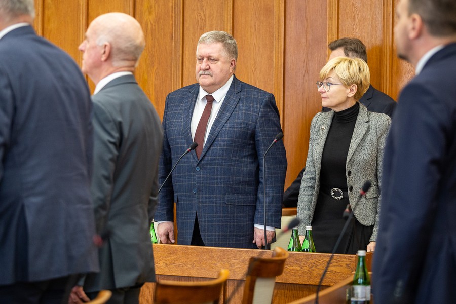 Sesja sejmiku województwa, 27 lutego 2023, fot. Szymon Zdzieblo/tarantoga.pl dla UMWKP