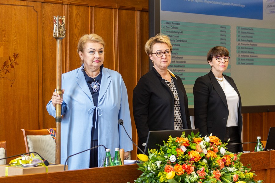 Sesja sejmiku województwa 27.03.23, fot. Szymon Zdziebło/tarantoga.pl dla UMWKP