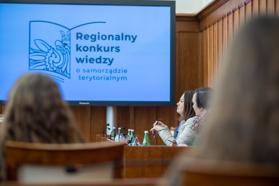 Finał Konkursu Wiedzy o Samorządzie Terytorialnym, fot. Mikołaj Kuras dla UMWKP
