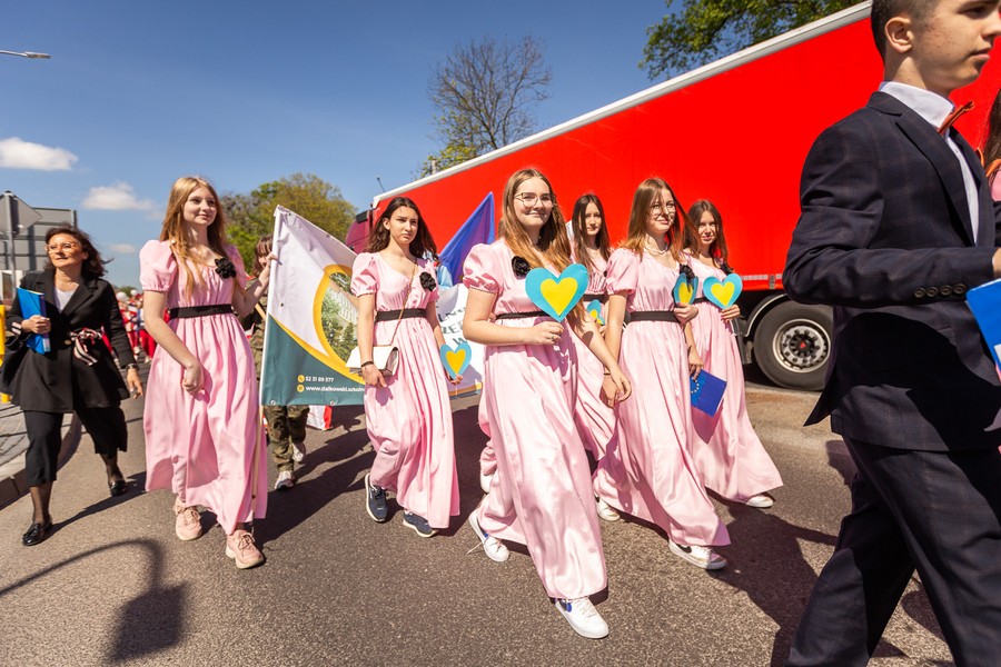 „Podróż po Europie” – uroczystości w Strzelnie, fot. Szymon Zdziebło/tarantoga.pl dla UMWKP