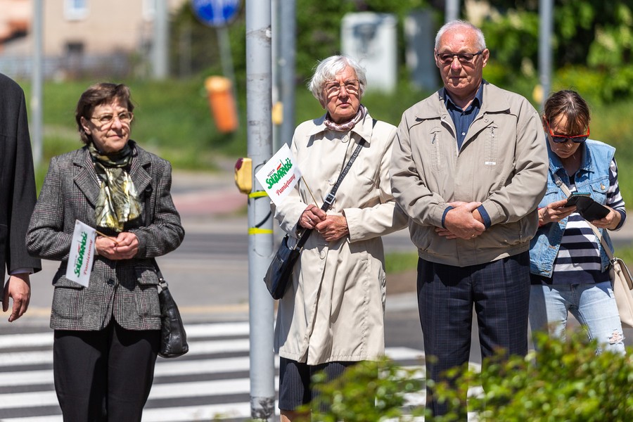 Inauguracja ogólnopolskich obchodów 42. rocznicy rejestracji NSZZ RI „Solidarność” w Toruniu, fot. Szymon Zdziebło/tarantoga.pl dla UMWKP
