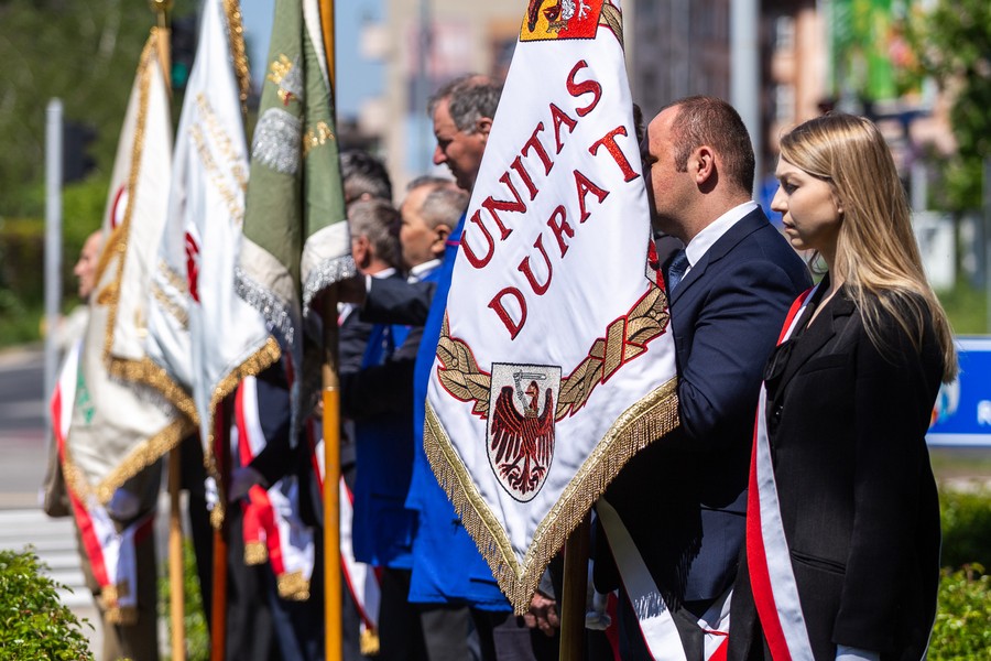 Inauguracja ogólnopolskich obchodów 42. rocznicy rejestracji NSZZ RI „Solidarność” w Toruniu, fot. Szymon Zdziebło/tarantoga.pl dla UMWKP