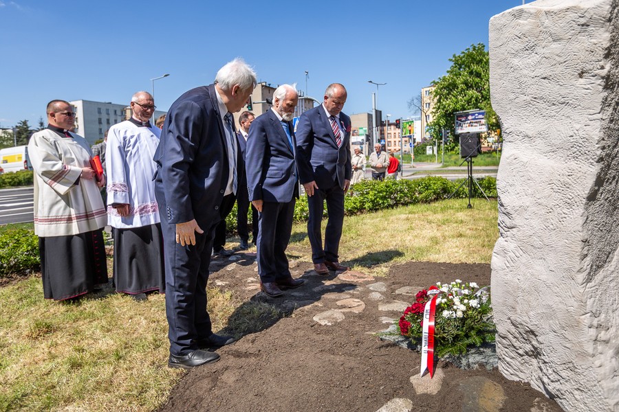 Inauguracja ogólnopolskich obchodów 42. rocznicy rejestracji NSZZ RI „Solidarność” w Toruniu, fot. Szymon Zdziebło/tarantoga.pl dla UMWKP
