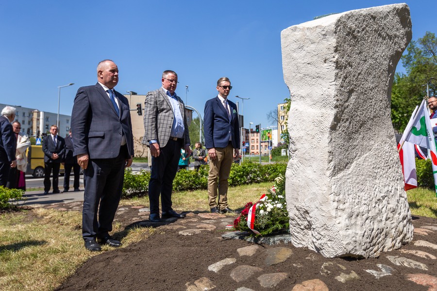 Inauguracja ogólnopolskich obchodów 42. rocznicy rejestracji NSZZ RI „Solidarność” w Toruniu, fot. Szymon Zdziebło/tarantoga.pl dla UMWKP