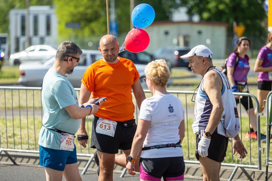 Run Toruń 2023, fot. Szymon Zdziebło, tarantoga.pl dla UMWKP