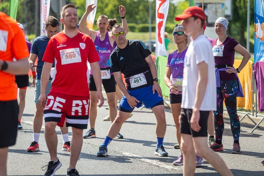 Run Toruń 2023, fot. Szymon Zdziebło, tarantoga.pl dla UMWKP