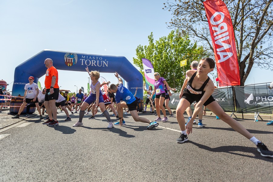 Run Toruń 2023, fot. Szymon Zdziebło, tarantoga.pl dla UMWKP