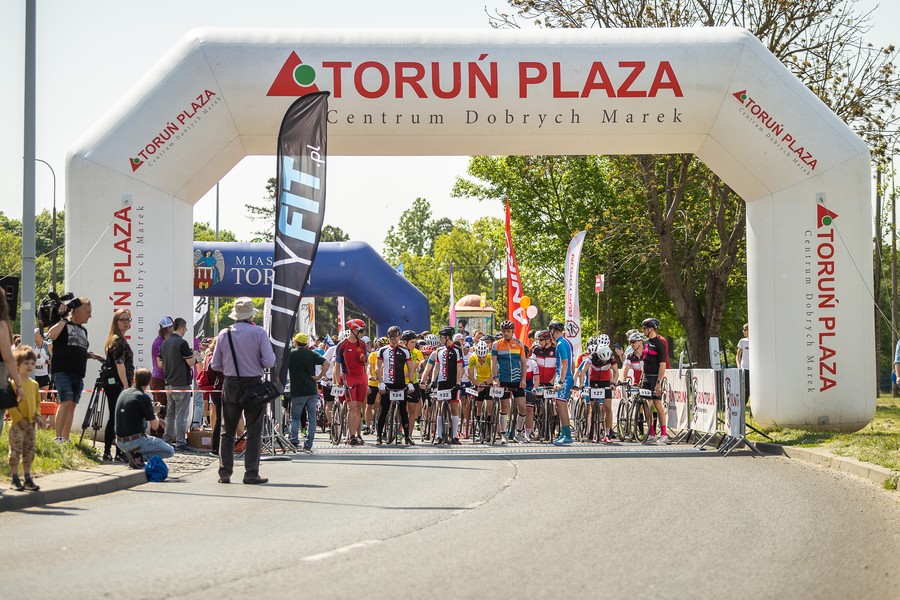 Run Toruń 2023, fot. Szymon Zdziebło, tarantoga.pl dla UMWKP