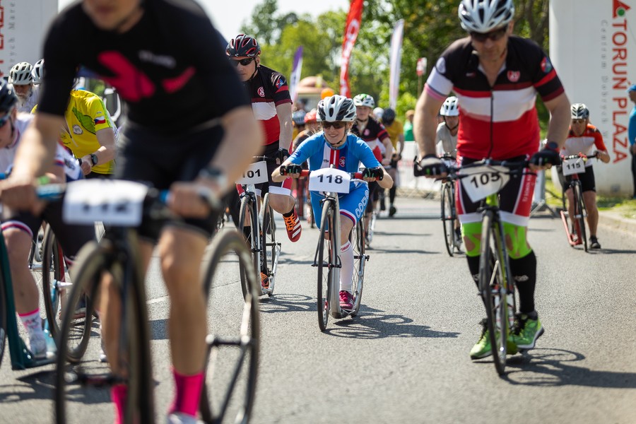 Run Toruń 2023, fot. Szymon Zdziebło, tarantoga.pl dla UMWKP