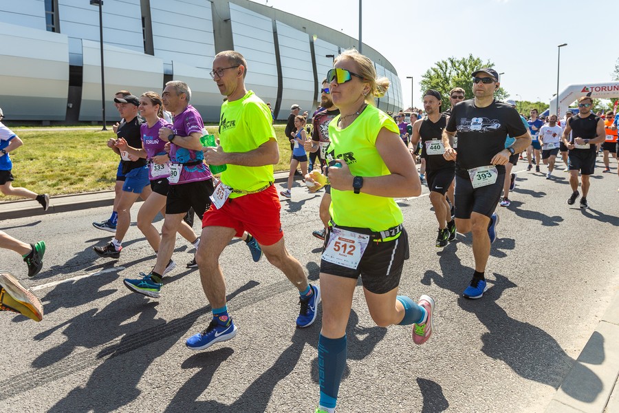 Run Toruń 2023, fot. Szymon Zdziebło, tarantoga.pl dla UMWKP