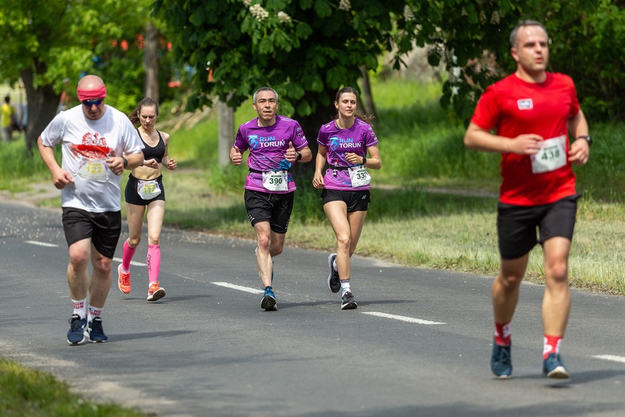 Run Toruń 2023, fot. Szymon Zdziebło, tarantoga.pl dla UMWKP