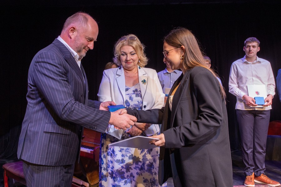 Spotkanie ze stypendystami, fot. Mikołaj Kuras dla UMWKP