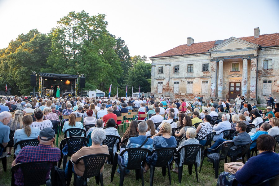 Koncert w Nawrze, fot. Mikołaj Kuras dla UMWKP