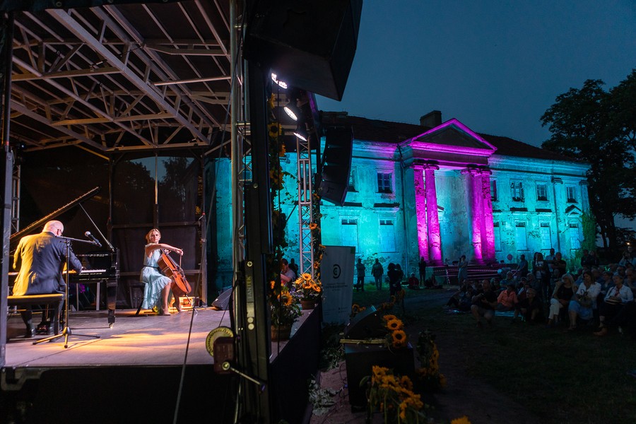 Koncert w Nawrze, fot. Mikołaj Kuras dla UMWKP