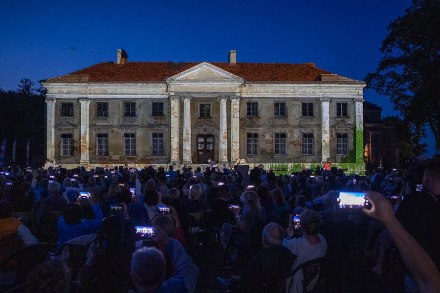 Koncert w Nawrze, fot. Mikołaj Kuras dla UMWKP