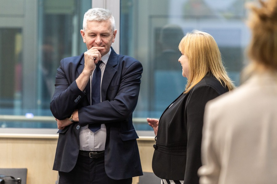 Ceremonia podpisania umów o finansowanie projektów dotyczących rynku pracy, fot. Szymon Zdzieblo/tarantoga.pl dla UMWKP