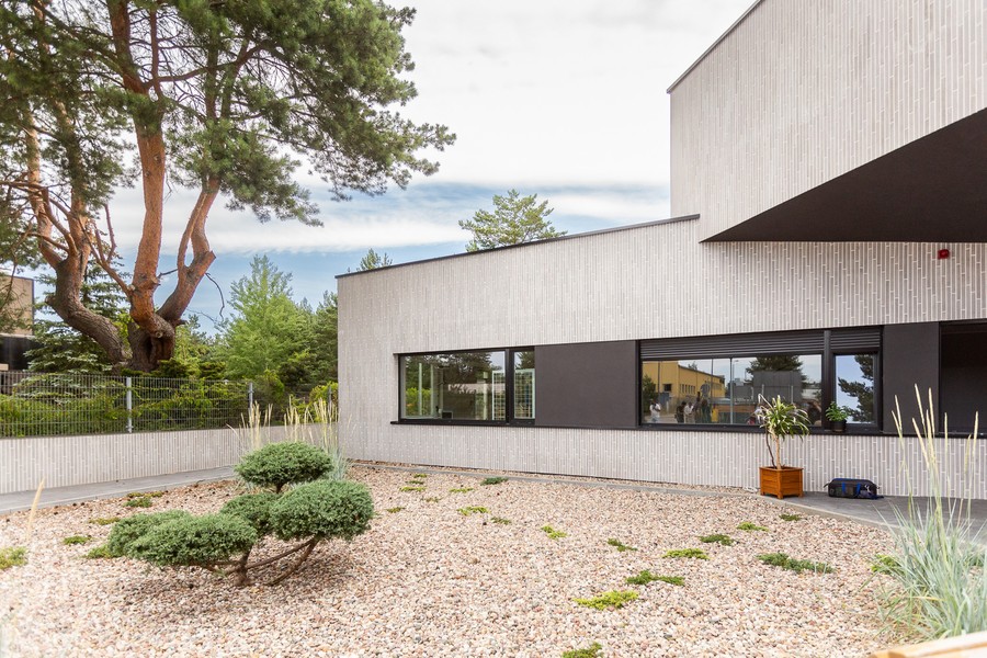 Wizyta marszałka Piotra Całbeckiego w hospicjum „Nadzieja”, fot. Szymon Zdziebło/tarantoga.pl dla UMWKP