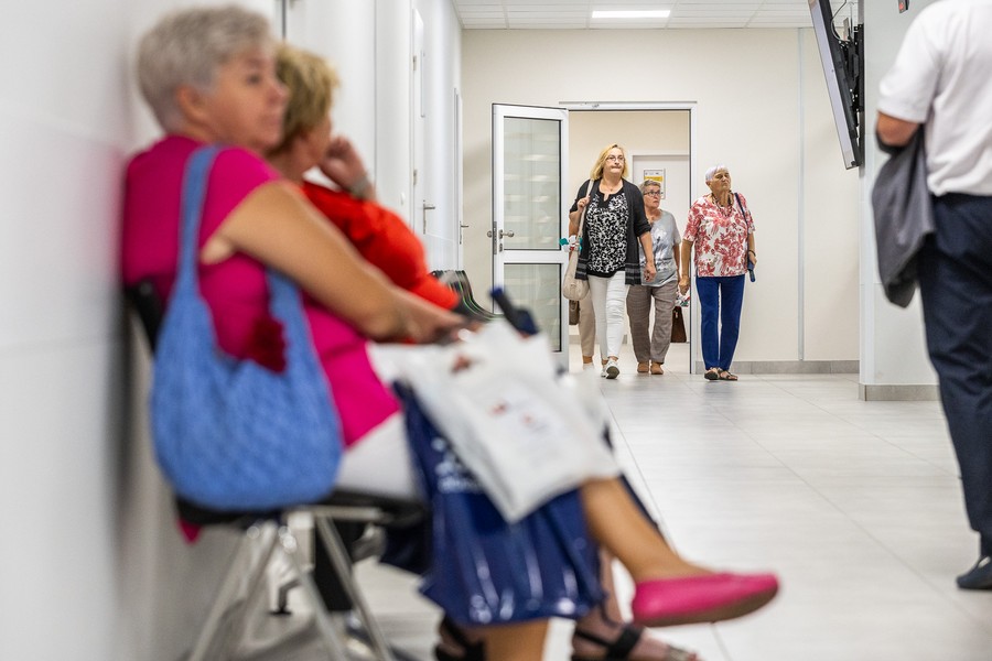 Powiatowe Centrum Zdrowia we Włocławku otwarte, fot. Szymon Zdzieblo/tarantoga.pl dla UMWKP