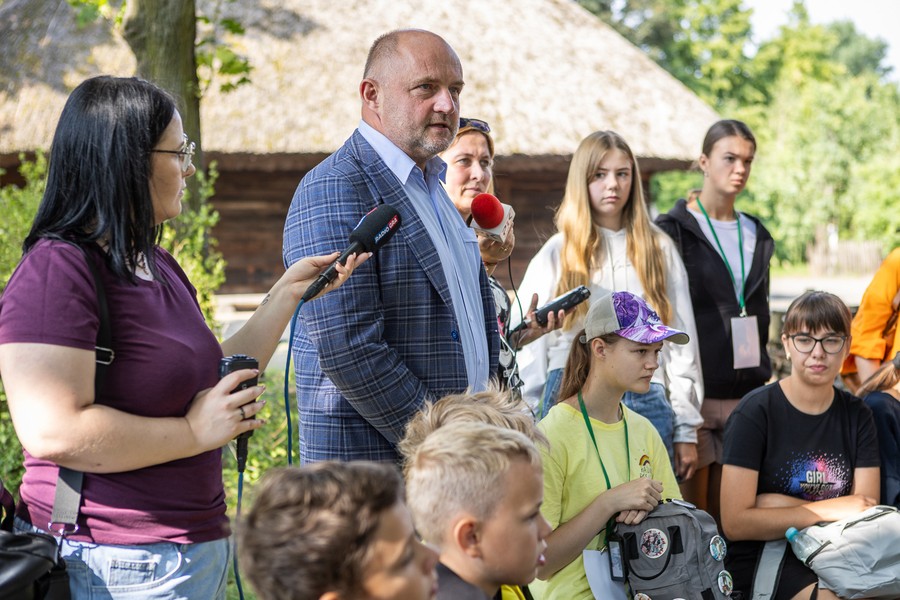 Spotkania z wypoczywającą w Kujawsko-Pomorskie młodzieżą z Ukrainy, fot. Szymon Zdziebło/tarantoga.pl dla UMWKP
