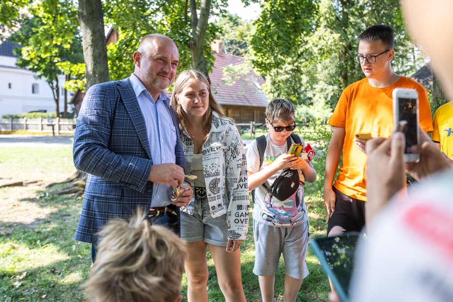 Spotkania z wypoczywającą w Kujawsko-Pomorskie młodzieżą z Ukrainy, fot. Szymon Zdziebło/tarantoga.pl dla UMWKP
