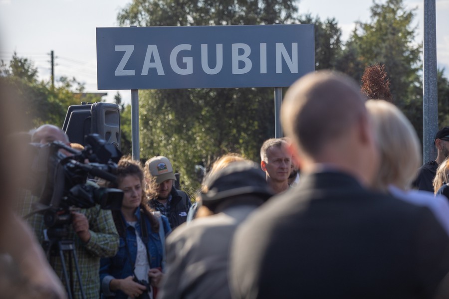 Odsłonięcie ławeczki Edwarda Stachury, 22. Spotkania Poetów „Biała lokomotywa”, fot. Mikołaj Kuras dla UMWKP