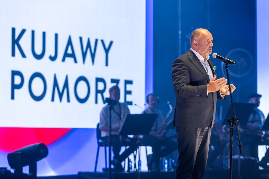 Koncert wolności w Toruniu, fot. Szymon Zdziebło, tarantoga.pl dla UMWKP