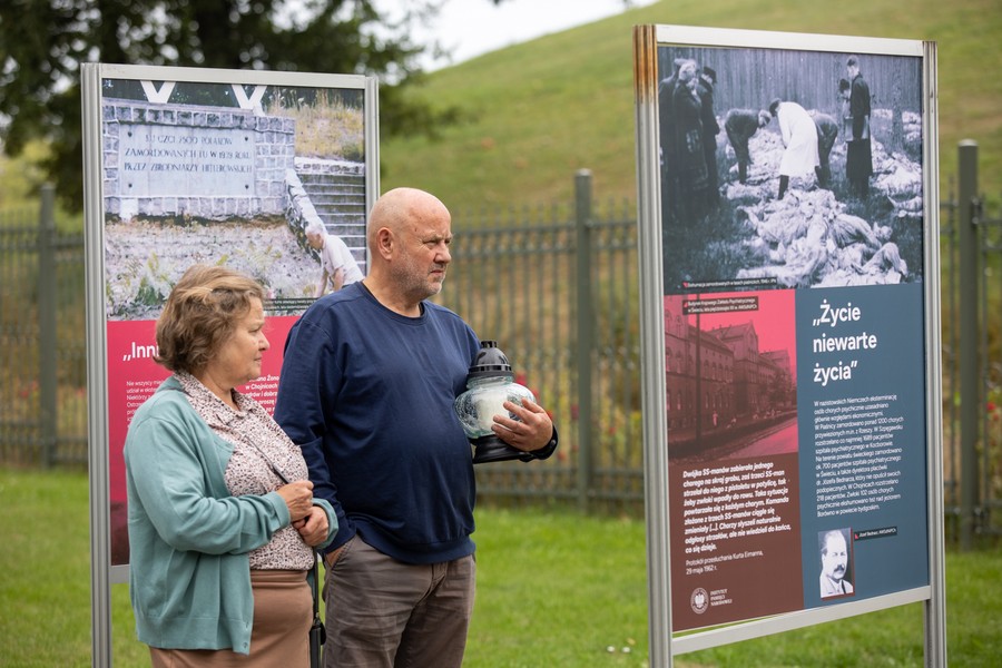 Uroczystości pod pomnikiem Pamięci Ofiar Zbrodni Pomorskiej 1939, fot. Mikołaj Kuras dla UMWKP