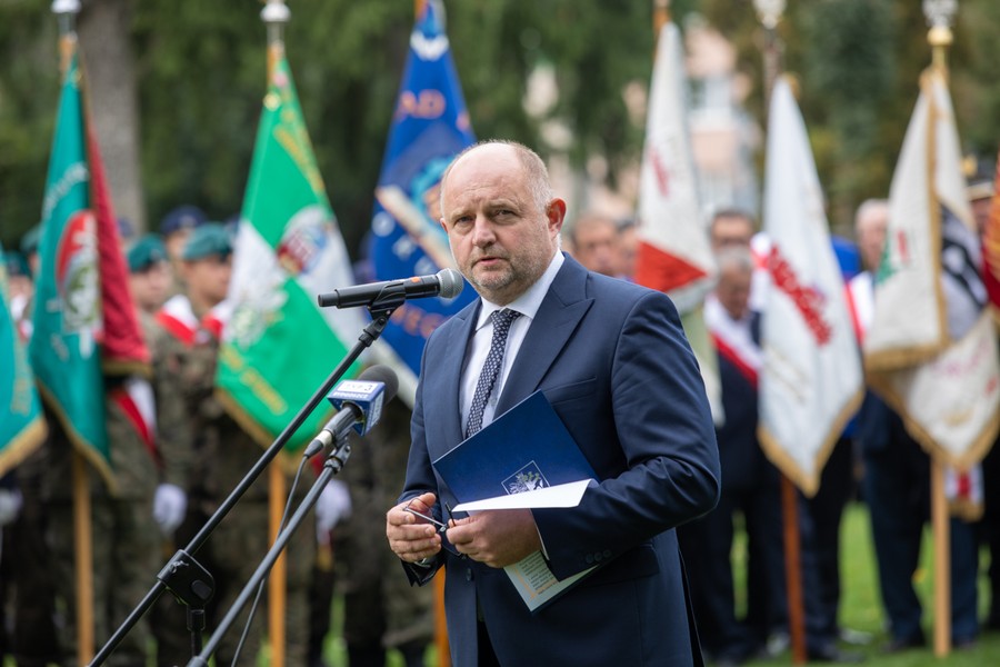 Uroczystości pod pomnikiem Pamięci Ofiar Zbrodni Pomorskiej 1939, fot. Mikołaj Kuras dla UMWKP