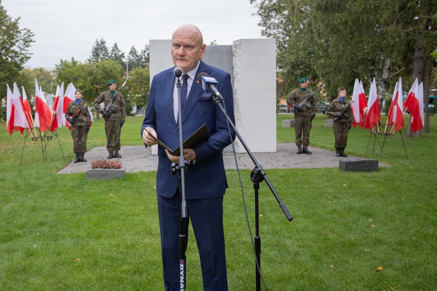 Uroczystości pod pomnikiem Pamięci Ofiar Zbrodni Pomorskiej 1939, fot. Mikołaj Kuras dla UMWKP