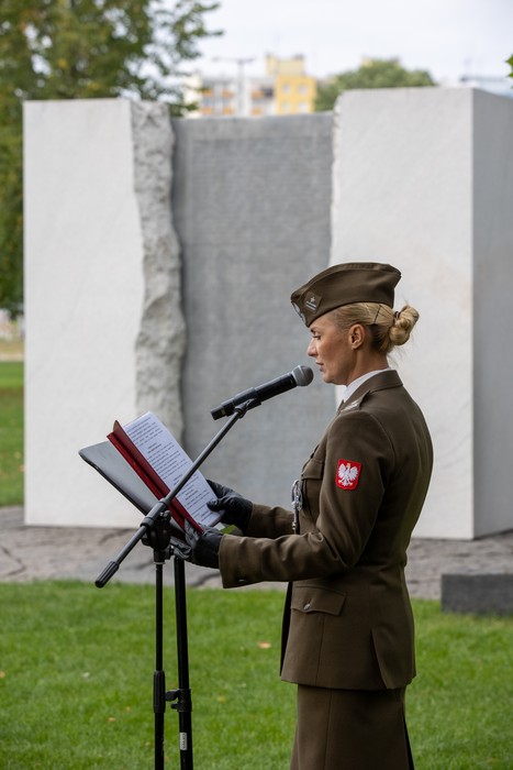Uroczystości pod pomnikiem Pamięci Ofiar Zbrodni Pomorskiej 1939, fot. Mikołaj Kuras dla UMWKP