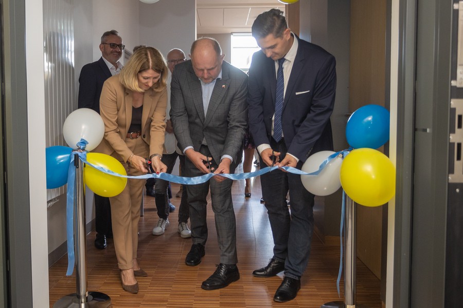 Otwarcie pracowni rezonansowej WSZ w Toruniu, fot. Mikołaj Kuras dla UMWKP