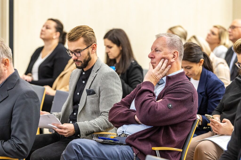 Konferencja szkoleniowa nt. reformy systemu planowania przestrzennego, fot. Szymon Zdziebło/tarantoga.pl dla UMWKP